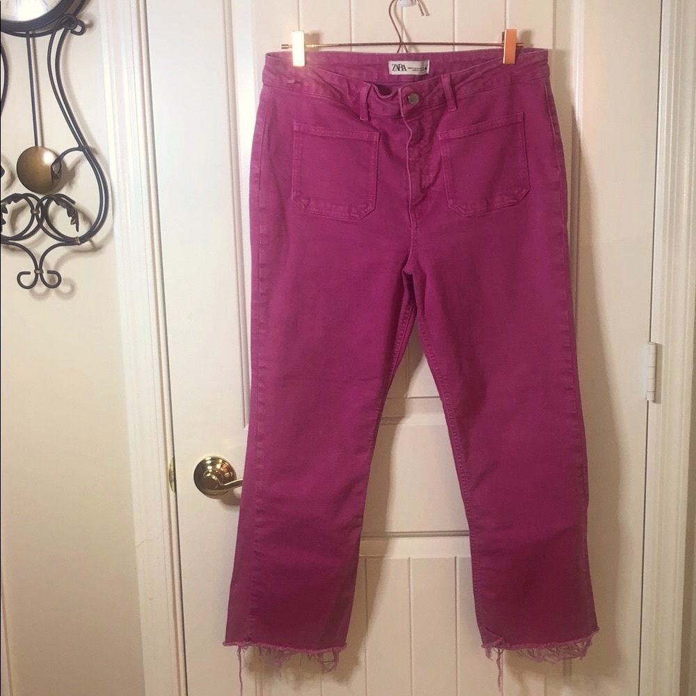 Zara Women's Vibrant Pink Ankle Jeans